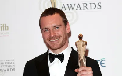 Irish Actor Celebrity Abstract Wallpaper 4K 2560x1600 Irish, Actor, Celebrity, Michael, Fassbender, Hd, Desktop, Wallpaper, White, Ultrawide, QHD