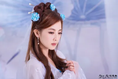 Taiwanese Woman Traditional Abstract Wallpaper 4K 4928x3280 A, Taiwanese, Woman, With, Traditional, Chinese, Hairpins, And, Earrings, Styled, Hair, Delicate, White, Ultrawide, 4k