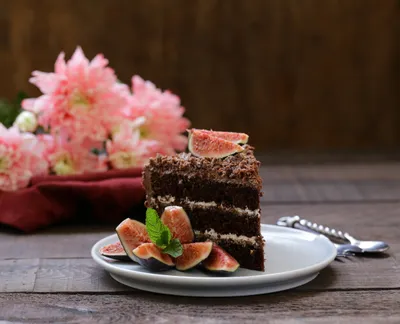 Rich Fig Topped Black/Dark Wallpaper 4K 4352x3520 A, Rich, Fig-topped, Chocolate, Pastry, Cake, Dessert, On, Plate, Styled, Fresh, Figs, Gray, Square, 4k