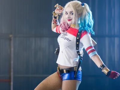 Dreamy Blonde Wallpaper Animals Wallpaper 4K 3456x2592 A, Blonde, Woman, Cosplays, Harley, Quinn, From, Suicide, Squad, Wearing, T-shirt, Blue, Brown, White, Landscape, QHD