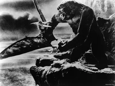 Dramatic Black White Movie Black/Dark Wallpaper 4K 1440x1080 A, Dramatic, Black-and-white, Scene, From, The, 1933, Movie, King, Kong, Featuring, Iconic, Gray, Landscape