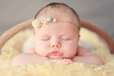 Serene Close Wallpaper Abstract Wallpaper 4K 5616x3744 Close-up, Of, A, Sleeping, Baby, Wearing, Delicate, Headband, Captured, Soft, Warm, Setting, Gray, Landscape, 4k