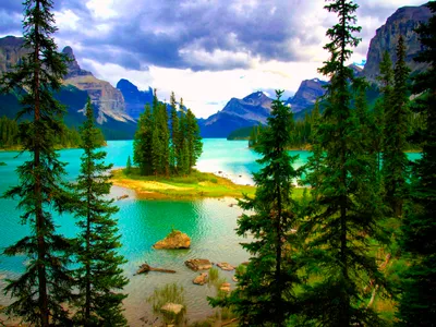 Vibrant Serene Wallpaper Nature Wallpaper 4K 2304x1728 Hd, Desktop, Wallpaper, Of, A, Serene, Lake, With, Pine-covered, Islet, Surrounded, Towering, White, Landscape, Full HD