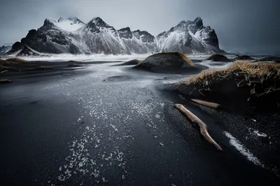Radiant General Wallpaper Abstract Wallpaper 4K 2048x1367 Wallpaper, General, 2048x1367, Gray, Landscape, Full HD