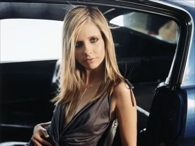 Vibrant Celebrity Wallpaper Cars Wallpaper 4K 2452x1839 Hd, Desktop, Wallpaper, Featuring, Celebrity, Sarah, Michelle, Gellar, Seated, Car, Exuding, Elegance, White, Landscape, Full HD