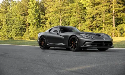 Serene Silver Wallpaper Cars Wallpaper 4K 2048x1230 Silver, Dodge, Viper, Gts, Parked, On, A, Paved, Road, Forest, Backdrop, Showcased, Orange, Ultrawide, Full HD