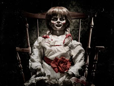 Annabelle Sinister Doll Black/Dark Wallpaper 4K 2025x1519 Hd, Wallpaper, Of, Annabelle, The, Sinister, Doll, From, Movie, Sitting, Wooden, Chair, Gray, White, Landscape, Full HD