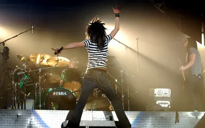 Tokio Hotel Performing Live Abstract Wallpaper 4K 1920x1200 Hd, Desktop, Wallpaper, Showing, Tokio, Hotel, Performing, Live, Stage, Dramatic, Lighting, Dynamic, White, Gray, Ultrawide, Full HD