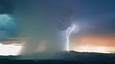 Misty Lightning Wallpaper Wallpaper 4K, Nature category