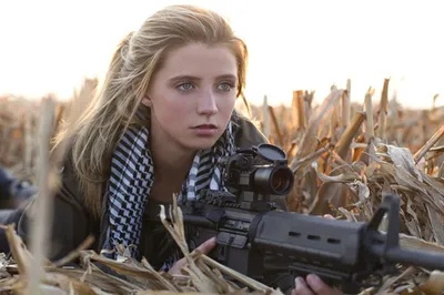 Focused Woman Cornfield Abstract Wallpaper 4K 1920x1279 A, Focused, Woman, In, Cornfield, Holding, Rifle, Embodies, Strength, Determination, Striking, Captures, White, Gray, Ultrawide, Full HD