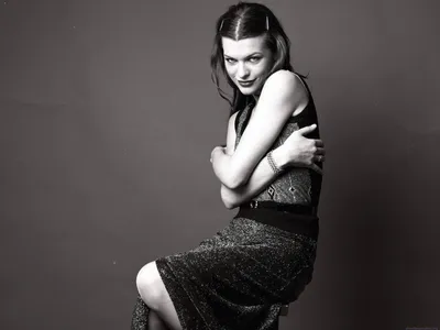 Celebrity Milla Jovovich Abstract Wallpaper 4K 1920x1440 Celebrity, Milla, Jovovich, Hd, Desktop, Wallpaper, Background, White, Landscape, Full HD