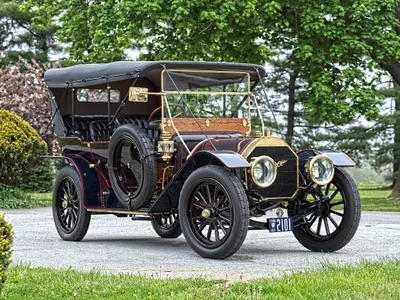 Vintage Pierce Arrow Car Cars Wallpaper 4K 2048x1536 Vintage, Pierce, Arrow, Car, With, Classic, Wooden, And, Brass, Details, Captured, Desktop, White, Landscape, Full HD