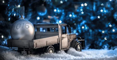 Vintage Toy Car Cars Wallpaper 4K 5218x2673 A, Vintage, Toy, Car, Carries, Silver, Ball, Ornament, Engraved, 2016, Against, Backdrop, White, Gray, Ultrawide, 4k