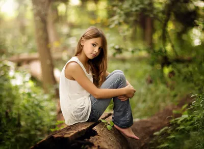 Barefoot Little Girl Nature Wallpaper 4K 2048x1502 A, Barefoot, Little, Girl, With, Long, Hair, Wearing, White, Shirt, Jeans, Sits, Landscape, Full HD