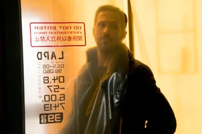 Officer Blade Runner Ryan Gosling Abstract Wallpaper 4K 2048x1365 Hd, Wallpaper, Of, Officer, K, From, Blade, Runner, 2049, Ryan, Gosling, Standing, White, Ultrawide, Full HD