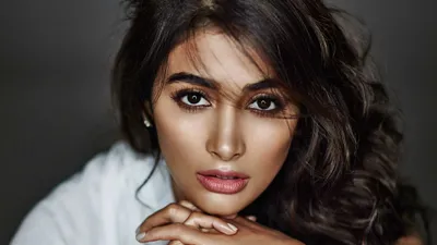 Celebrity Pooja Hegde Abstract Wallpaper 4K 3840x2160 Celebrity, Pooja, Hegde, Hd, Desktop, Wallpaper, Background, White, Gray, Ultrawide, 4k