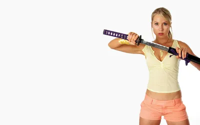 Epic Sarah Wallpaper Minimal Wallpaper 4K 1920x1200 Hd, Desktop, Wallpaper, Featuring, Sarah, Carter, Holding, A, Sword, Focused, Expression, Minimalist, White, Ultrawide, Full HD