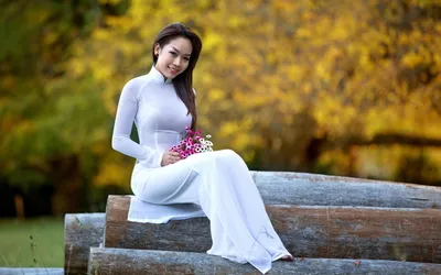 Asian Woman White Nature Wallpaper 4K 2560x1600 Asian, Woman, In, White, Dress, Sitting, On, Logs, Holding, Flowers, Autumnal, Desktop, Ultrawide, QHD