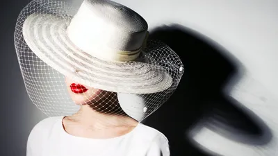 Woman Model Wears Wide Brimmed Black/Dark Wallpaper 4K 1920x1080 A, Woman, Model, Wears, Wide-brimmed, White, Hat, Veil, Featuring, Bold, Red, Lips, Ultrawide, Full HD