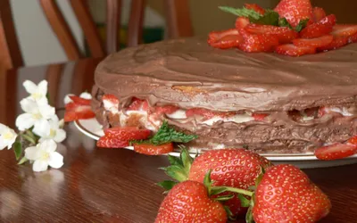 Dreamy Quad Wallpaper Abstract Wallpaper 4K 2560x1600 2k, Quad, Hd, Pc, Desktop, Wallpaper/background:, Chocolate, Layered, Cake, Strawberry, Filling, Glossy, Brown, Ultrawide, QHD