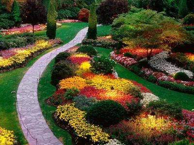 Man Garden Vibrant Flower Beds Abstract Wallpaper 4K 1600x1200 A, Beautiful, Hd, Desktop, Wallpaper, Of, Man-made, Garden, Featuring, Vibrant, Flower, Beds, Gray, Landscape