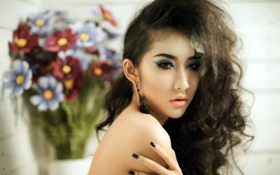 Vibrant Asian Wallpaper Nature Wallpaper 4K 1920x1200 A, Striking, Hd, Wallpaper, Featuring, An, Asian, Woman, Voluminous, Curls, Bold, Makeup, Gray, White, Ultrawide, Full HD
