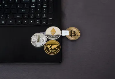 Epic Cryptocurrency Wallpaper Technology Wallpaper 4K 4004x2750 4k, Ultra, Hd, Desktop, Wallpaper, Showing, Cryptocurrency, Coins—bitcoin, Coins, Bitcoin, Ethereum, Litecoin, Gray, White, Landscape