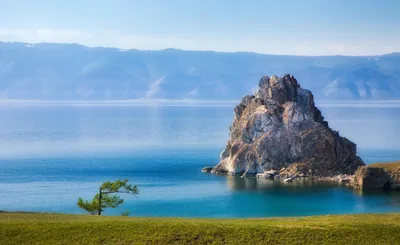 Scenic Serene Mountain Landscape Nature Wallpaper 4K 2071x1271 Scenic, Hd, Desktop, Wallpaper, Featuring, A, Serene, Mountain, Landscape, Rocky, Island, Surrounded, Pink, Gray, Ultrawide, Full HD