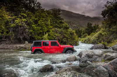 Golden Red Wallpaper Nature Wallpaper 4K 3000x1991 A, Red, Jeep, Wrangler, Suv, Drives, Through, Rocky, River, Surrounded, Lush, Greenery, Gray, Ultrawide, QHD
