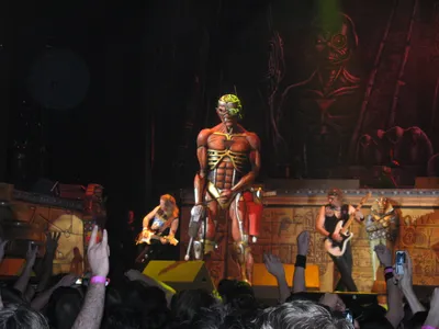 Misty Dynamic Wallpaper Abstract Wallpaper 4K 3264x2448 A, Dynamic, Iron, Maiden, Concert, Scene, Featuring, Large, Iconic, Eddie, Statue, Stage, Orange, Brown, Landscape, QHD