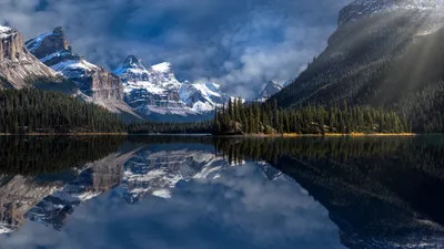 Serene Canadian Mountain Peak Reflected Nature Wallpaper 4K 2048x1152 Hd, Desktop, Wallpaper, Showcasing, A, Serene, Canadian, Mountain, Peak, Reflected, Calm, Lake, Brown, Ultrawide, Full HD