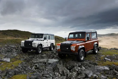 Moody Rugged Wallpaper Nature Wallpaper 4K 3900x2600 Hd, Wallpaper:, Featuring, A, Rugged, Landscape, With, An, Orange, White, Land, Rover, Gray, 4k