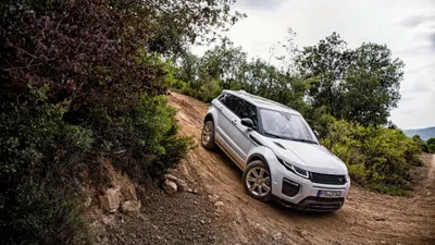 White Land Rover Range Abstract Wallpaper 4K 4096x2304 A, White, Land, Rover, Range, Evoque, Navigates, Rugged, Terrain, Surrounded, Greenery, Captured, Ultrawide, 4k