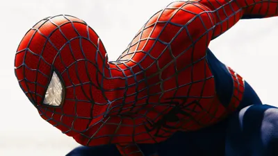 Calm Close Wallpaper Games Wallpaper 4K 3840x2160 Close-up, Of, Spider-man, From, The, (ps4), Video, Game, Red-and-blue, Suit, Dramatic, White, Ultrawide, 4k