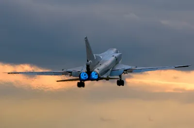 Military Tupolev Bomber Flight Nature Wallpaper 4K 2000x1322 Military, Tupolev, Tu-22, Bomber, Captured, In, Flight, Against, Dramatic, Sunset, Sky, Presented, Gray, Ultrawide, Full HD