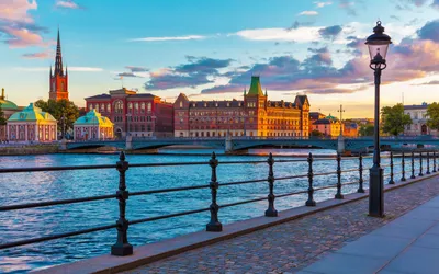 Stockholm Sweden Man Riverside Nature Wallpaper 4K 1920x1200 Hd, Desktop, Wallpaper, Of, Stockholm, Sweden, Featuring, A, Man-made, Riverside, Promenade, Historic, Yellow, Pink, Gray, Ultrawide, Full HD