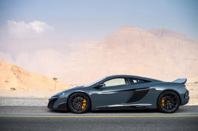 Vivid Silver Wallpaper Nature Wallpaper 4K 2048x1367 Silver, Mclaren, 675lt, Supercar, Parked, On, A, Desert, Road, Mountains, Showcased, Desktop, Gray, Landscape, Full HD