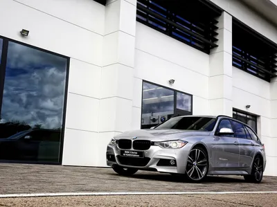 Silver Series Beside Modern Cars Wallpaper 4K 3424x2563 Silver, Bmw, 3:, Series, Parked, Beside, A, Modern, White, Building, Sporty, Car, Landscape, QHD