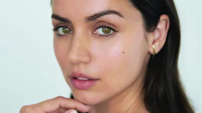 Bold Close Wallpaper Abstract Wallpaper 4K 3840x2160 Close-up, Portrait, Of, Cuban, Actress, Ana, De, Armas, Green, Eyes, Brunette, Hair, White, Ultrawide, 4k
