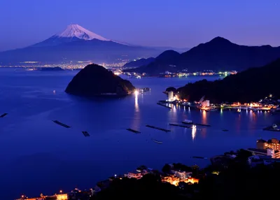 Golden Night Wallpaper Black/Dark Wallpaper 4K 4529x3235 4k, Ultra, Hd, Night, Landscape, Of, Mount, Fuji, Iconic, Volcano, Japan, Overlooking, Brown, Pink