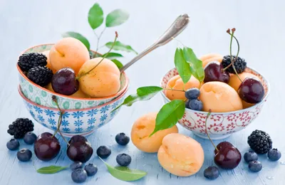 Dreamy Fresh Wallpaper Black/Dark Wallpaper 4K 2000x1301 Hd, Pc, Desktop, Wallpaper, Featuring, Fresh, Apricots, Cherries, Blueberries, Blackberries, Artfully, Arranged, White, Ultrawide, Full HD