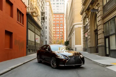 Black Lexus Narrow City World Wallpaper 4K 4096x2731 4K, Ultra, Hd, Pc, Desktop, Wallpaper, Of, A, Black, Lexus, 500, Parked, Gray, Landscape