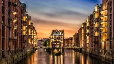Vivid Hamburg Wallpaper World Wallpaper 4K 3840x2160 A, Stunning, Hd, Wallpaper, Of, Hamburg, Germany, Showcasing, Picturesque, Man-made, Architecture, Along, Gray, Ultrawide, 4K