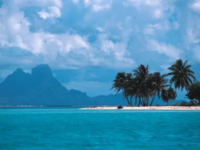 Tranquil Beach Turquoise Waters Small Nature Wallpaper 4K 1365x1024 Hd, Desktop, Wallpaper, Featuring, A, Tranquil, Beach, Scene, Turquoise, Waters, Small, Sandy, Brown, Red, Landscape