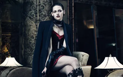 Kristen Stewart Her Dramatic Nature Wallpaper 4K 1920x1200 A, Striking, Hd, Desktop, Wallpaper, Featuring, Kristen, Stewart, Showcasing, Her, Dramatic, Outfit, Gray, White, Ultrawide, Full HD