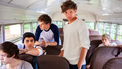 Vibrant Members One Direction Abstract Wallpaper 4K 1920x1080 A, Vibrant, Hd, Desktop, Wallpaper, Featuring, The, Members, One, Direction, Aboard, Bus, White, Ultrawide, Full HD