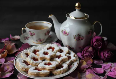 Plate Powdered Sugar Dusted Cookies Abstract Wallpaper 4K 1918x1298 Sugar-dusted, Landscape