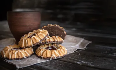 Stack Chocolate Drizzled Cookies Abstract Wallpaper 4K 1918x1168 Chocolate-drizzled, Ultrawide
