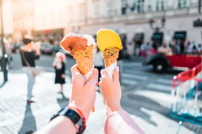 Young Couple Enjoying Ice Abstract Wallpaper 4K 2208x1471 Full HD, Ultrawide