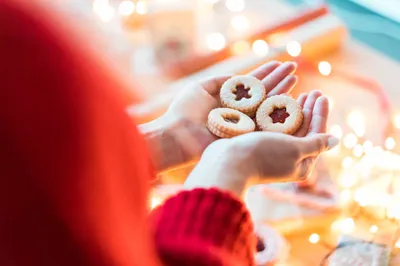 Christmas Cookies Woman Hands Cookie Abstract Wallpaper 4K 2208x1471 Full HD, Ultrawide